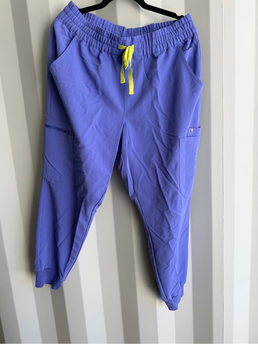 FIGS High Waisted Uman Relaxed Jogger Scrub Pants Blueberry L Petite